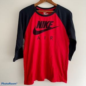 Nike air 3/4 sleeve shirt size small